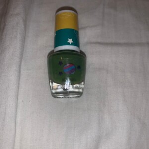 Vernis vert