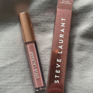 gloss a levres steve laurant