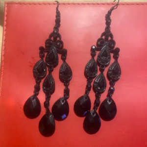 Boucles d’oreilles, pampilles