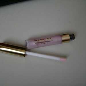 Brillant à lèvres   lip gloss