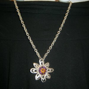 collier fleur