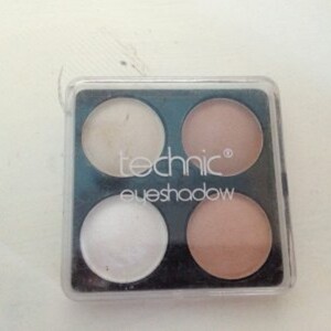 Technic eyeshadow