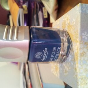 Vernis bleu jean "Stone Washed"