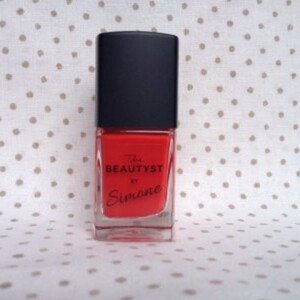 Vernis The Beautyst by Simone