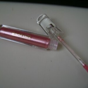 Shimmering Shine   Brillant à lèvres   Lip gloss