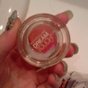 Dream touch blush