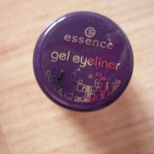 gel eyeliner