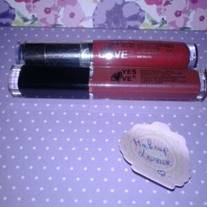 Gloss yes love