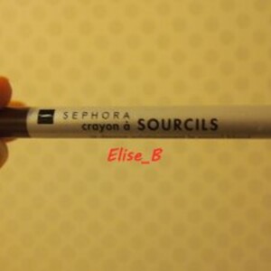 Crayon à sourcils