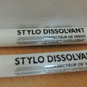 Stylo dissolvant