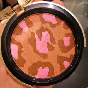 Bronzer