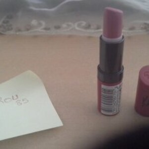 rouge a levres rimmel by kate