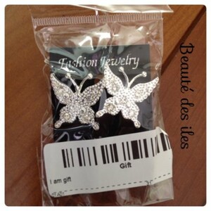 boucles d'oreilles papillon