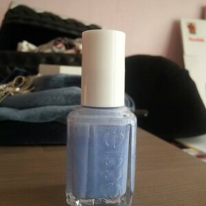 Vernis bleu/violet clair