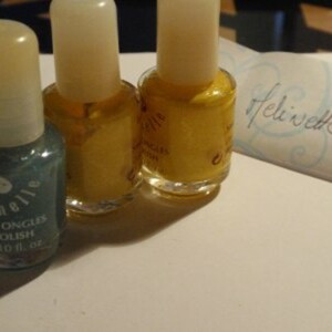 Lot de 3 vernis (2 teintes)