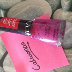 Vernis violet revlon