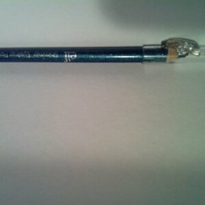 shimmer eyeliner pencil