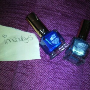 vernis bleus