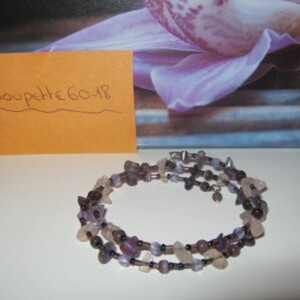 bracelet violet