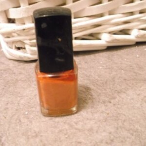 Vernis orangé nacré