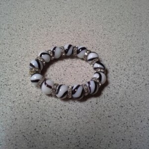 Bracelet black and white