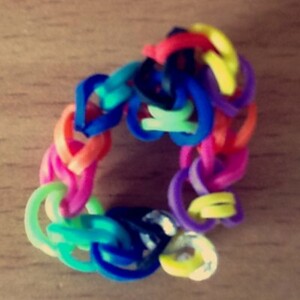 bracelet multicouleur, taille unique.