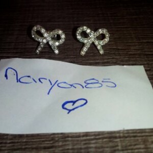 petite boucles doreilles