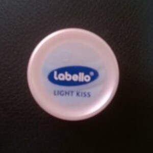 Labello "Light kiss".