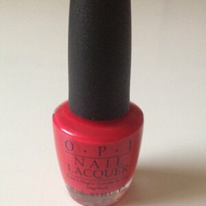 Vernis rouge OPI