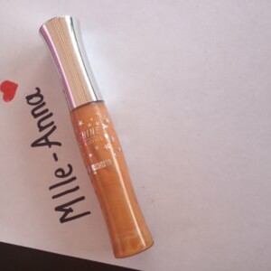 Gloss corail orangé