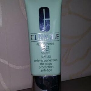 BB CREME CLINIC