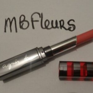 rouge a lèvres glossy