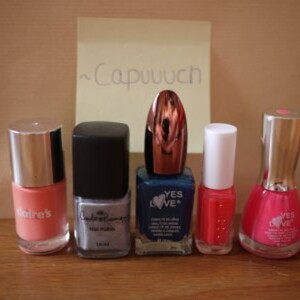 Lot de vernis