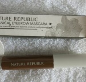 Botanical Eyebrow Mascara