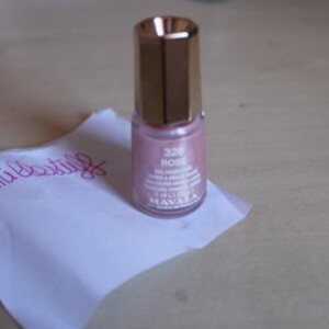 Vernis Mavala rose nacré