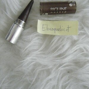 Eye liner marron