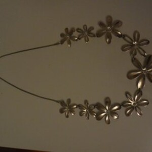 Collier fleurs