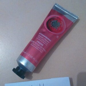 cremes main the body shop