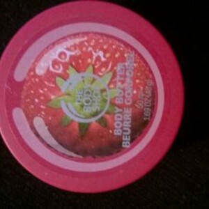 beurre corporel fraise