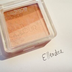 Multi colour blush