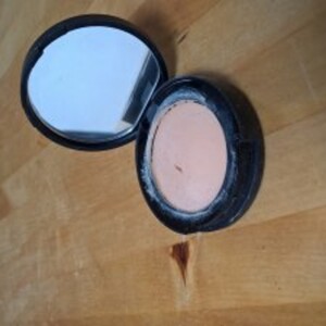 FULL COVERAGE CONCEALER