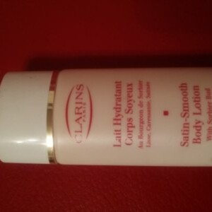 lait hydratant soyeux corps clarins