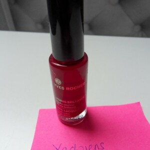 vernis framboise