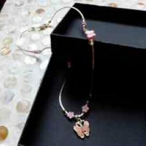 Collier papillon