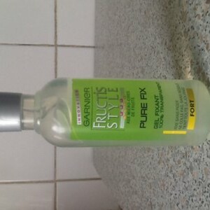 Gel fixant transparent