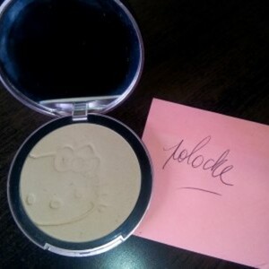 Poudre compacte Hello Kitty