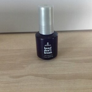 Vernis à ongles durcisseur  Copinesline Couleur Transparent