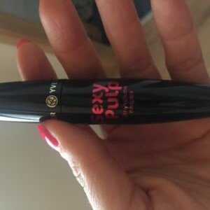 Sexy pulp mascara