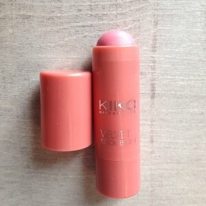 blush kiko