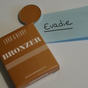 bronzer